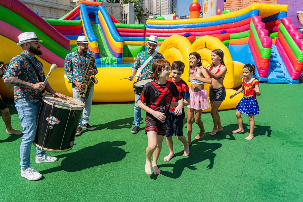 Carna Pop no maior parque de infláveis da América Latina será atração em São Paulo para as famílias caírem na folia