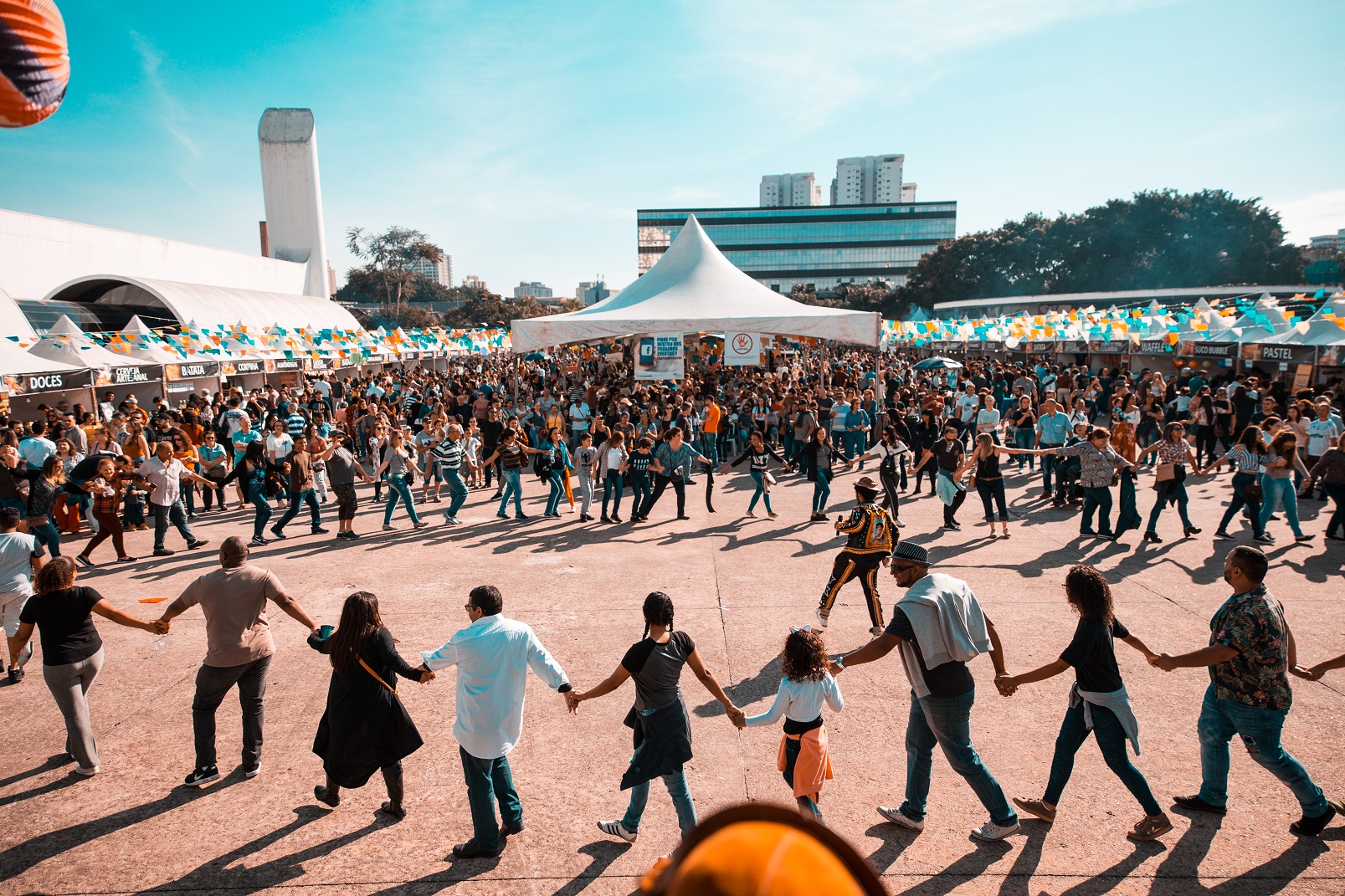 Festa Junina no Memorial da América Latina - ArtShine Promoções e EventosRAFA GUIRRO